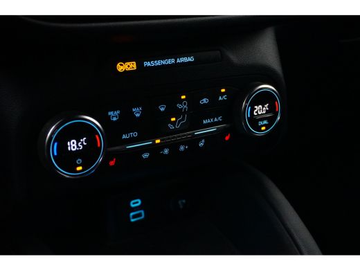Ford Kuga 2.5 PHEV 225PK ST-Line X | ADAPTIVE CRUISE | DODEHOEKDETECTIE | HEAD-UP DISPLAY | STOEL+STUUR+VOO... ActivLease financial lease