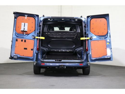 Ford Transit Custom 2.0 TDCI L1 H1 185pk Sport DC Automaat Navigatie Camera Trekhaak ActivLease financial lease