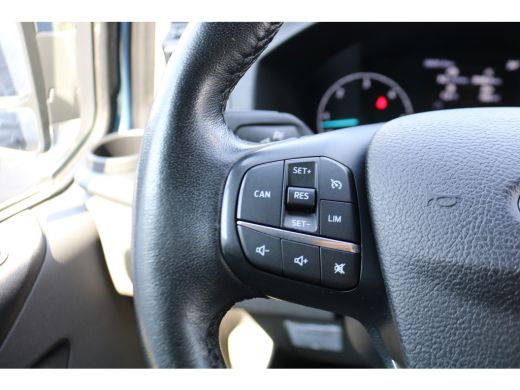 Ford Transit Custom 2.0 TDCI L1 H1 185pk Sport DC Automaat Navigatie Camera Trekhaak ActivLease financial lease