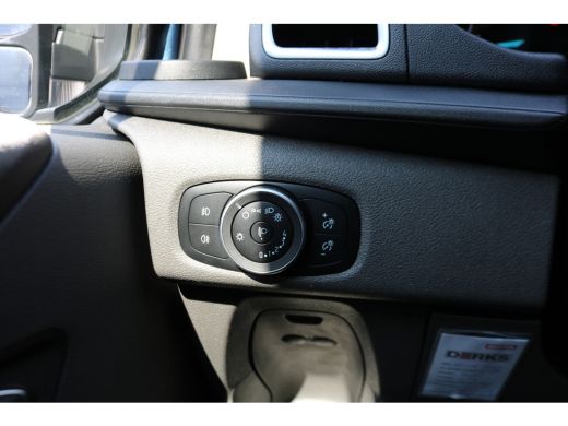 Ford Transit Custom 2.0 TDCI L1 H1 185pk Sport DC Automaat Navigatie Camera Trekhaak ActivLease financial lease