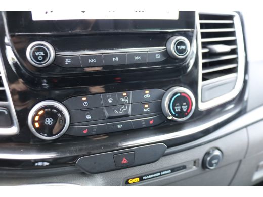 Ford Transit Custom 2.0 TDCI L2 H1 DC Sport Camera Trekhaak Apple Carplay ActivLease financial lease