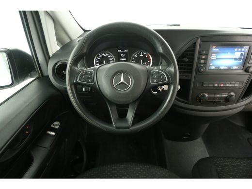 Mercedes-Benz Vito 114 CDI Lang Automaat Airco Camera Trekhaak Cruise Carplay 3 Persoons 16''LMV PDC ActivLease financial lease
