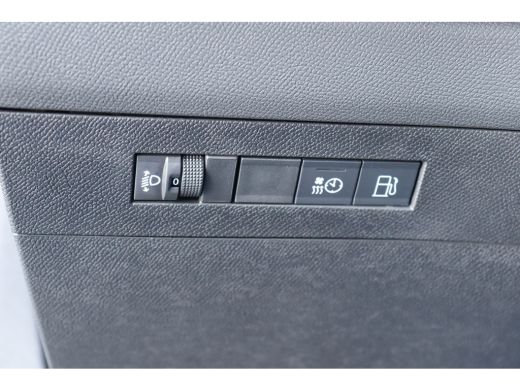 Opel Astra Sports Tourer 1.6 TURBO 180PK HYBRID AUTOMAAT / NAVI / CLIMA / LED / PDC / 17" LMV / BLUETOOTH / ... ActivLease financial lease