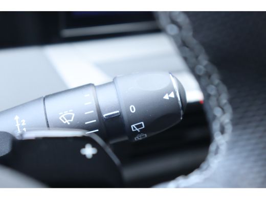 Opel Astra Sports Tourer 1.6 TURBO 180PK HYBRID AUTOMAAT / NAVI / CLIMA / LED / PDC / 17" LMV / BLUETOOTH / ... ActivLease financial lease