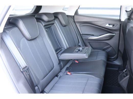Opel Grandland 1.2 TURBO 130PK LEVEL 4 GS AUTOMAAT / NAVI / LEDER / CLIMA / LED / PDC / AGR / 18" LMV / WINTERPA... ActivLease financial lease