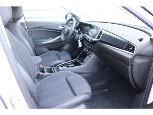 Opel Grandland 1.2 TURBO 130PK LEVEL 4 GS AUTOMAAT / NAVI / LEDER / CLIMA / LED / PDC / AGR / 18" LMV / WINTERPA... ActivLease financial lease