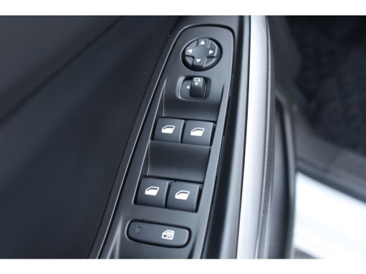 Opel Grandland 1.2 TURBO 130PK LEVEL 4 GS AUTOMAAT / NAVI / LEDER / CLIMA / LED / PDC / AGR / 18" LMV / WINTERPA... ActivLease financial lease