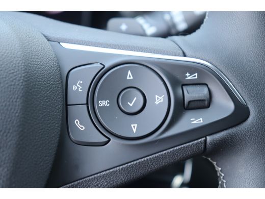 Opel Grandland 1.2 TURBO 130PK LEVEL 4 GS AUTOMAAT / NAVI / LEDER / CLIMA / LED / PDC / AGR / 18" LMV / WINTERPA... ActivLease financial lease