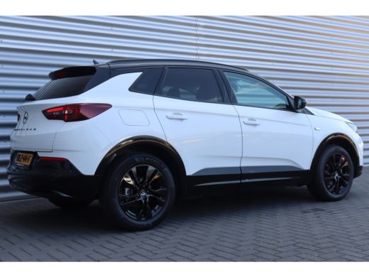 Opel Grandland 1.2 TURBO 130PK LEVEL 4 GS AUTOMAAT / NAVI / LEDER / CLIMA / LED / PDC / AGR / 18" LMV / WINTERPA... ActivLease financial lease
