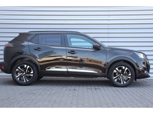 Peugeot 2008 1.2 PURETECH 130PK GT PACK AUTOMAAT / NAVI / LEDER / CLIMA / PDC / 17" LMV / CAMERA / KEYLESS / F... ActivLease financial lease