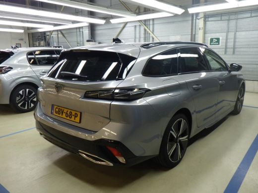 Peugeot 308 SW 1.2 Turbo 130-PK EAT8 AUTOMAAT GT | CAMERA | CARPLAY | ADAPTIVE CRUISE | NAVIGATIE | KEYLESS |... ActivLease financial lease