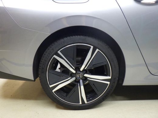 Peugeot 308 SW 1.2 Turbo 130-PK EAT8 AUTOMAAT GT | CAMERA | CARPLAY | ADAPTIVE CRUISE | NAVIGATIE | KEYLESS |... ActivLease financial lease