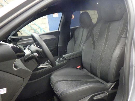 Peugeot 308 SW 1.2 Turbo 130-PK EAT8 AUTOMAAT GT | CAMERA | CARPLAY | ADAPTIVE CRUISE | NAVIGATIE | KEYLESS |... ActivLease financial lease