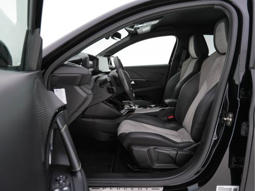 Peugeot e-208 EV GT 350 50 kWh [ 3-Fase ] (INCL-BTW) *FULL-LED | DIGI-COCKPIT | BLINDSPOT | CAMERA | LEATHER-AL... ActivLease financial lease