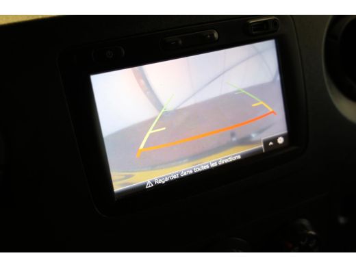 Renault Master T35 2.3 dCi L1H2 AIRCO EN TREKHAAK ActivLease financial lease