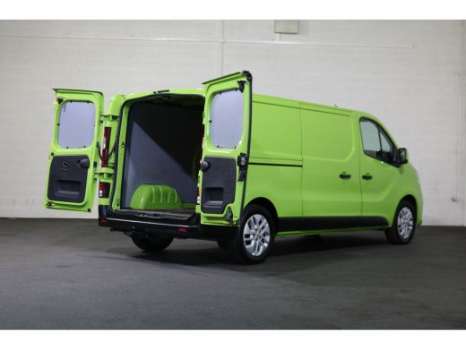 Renault Trafic 1.6 dCi 145pk L2 H1 Airco Trekhaak Camera ActivLease financial lease