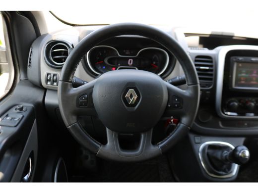 Renault Trafic 1.6 dCi 145pk L2 H1 Airco Trekhaak Camera ActivLease financial lease