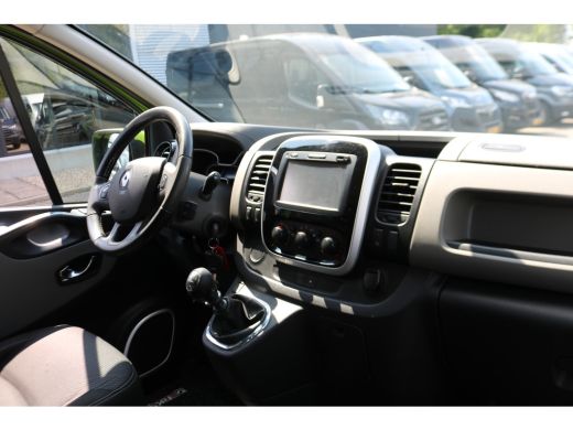 Renault Trafic 1.6 dCi 145pk L2 H1 Airco Trekhaak Camera ActivLease financial lease