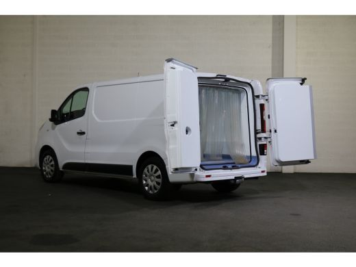 Renault Trafic 2.0 dCi 120pk L1 H1 Koelwagen Dag en Nacht Airco Navigatie Trekhaak ActivLease financial lease