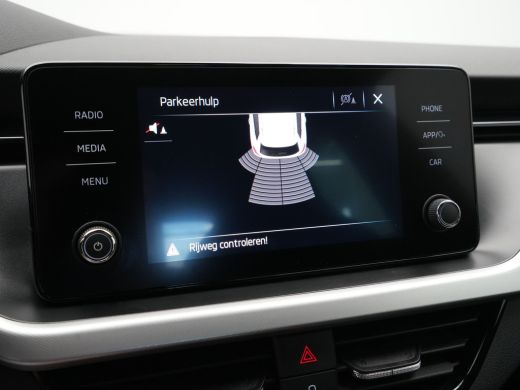 Skoda Kamiq 1.0 TSI 110pk DSG Sport Business Navi via App Pdc Clima Cruise Sportstoelen 291 ActivLease financial lease