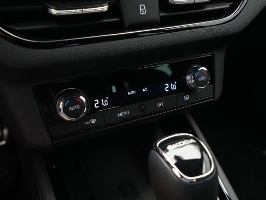Skoda Kamiq 1.0 TSI 110pk DSG Sport Business Navi via App Pdc Clima Cruise Sportstoelen 291 ActivLease financial lease