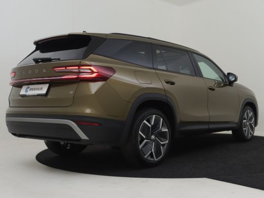 Skoda Kodiaq 1.5 TSI 204pk PHEV Tour Edition l 20" Velgen l 360 gr Camera l Panorama dak | Dodehoekdetectie | ... ActivLease financial lease