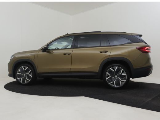 Skoda Kodiaq 1.5 TSI 204pk PHEV Tour Edition l 20" Velgen l 360 gr Camera l Panorama dak | Dodehoekdetectie | ... ActivLease financial lease