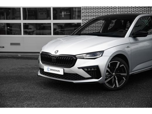 Skoda Scala 1.0 TSI 115pk Monte Carlo | Achteruitrijcamera | Adaptive Cruise | Panoramadak | 18" ActivLease financial lease