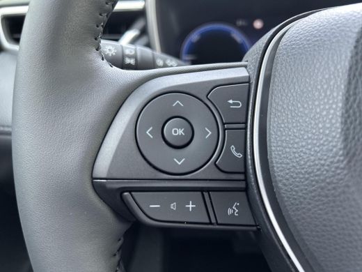 Toyota Corolla Cross Hybrid 140 Style ActivLease financial lease