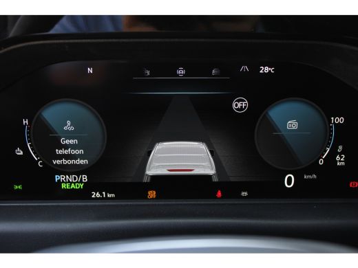 Volkswagen e-Transporter VOOR MEKAAR DEALS | Life Intro | 64 kWh | 218 pk | L1 | Trekhaak | Stoelverwarming | Achteruitrij... ActivLease financial lease