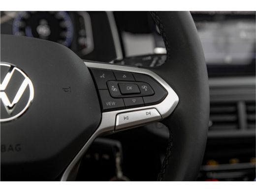 Volkswagen Polo 1.0 TSI R-Line Edition | Apple Carplay/Android Auto|telefoonintegratie premium | Panoramadak | R-... ActivLease financial lease