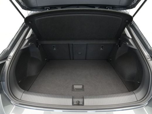 Volkswagen T-Roc 1.5 TSI 150pk DSG Life Edition Navi via App Pdc Clima Acc 63 ActivLease financial lease