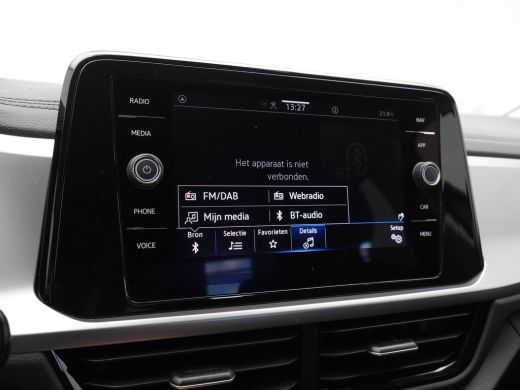Volkswagen T-Roc 1.5 TSI 150pk DSG Life Edition Navi via App Pdc Clima Acc 63 ActivLease financial lease