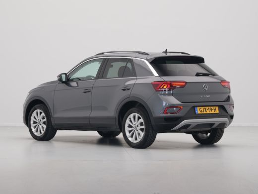Volkswagen T-Roc 1.5 TSI 150pk DSG Life Edition Navi via App Pdc Clima Acc 63 ActivLease financial lease