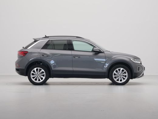 Volkswagen T-Roc 1.5 TSI 150pk DSG Life Edition Navi via App Pdc Clima Acc 63 ActivLease financial lease