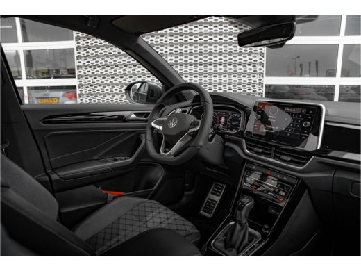 Volkswagen T-Roc 1.5 TSI R-Line Edition | Matrix LED | Navi | Keyless | Camera | Side Assist | ActivLease financial lease