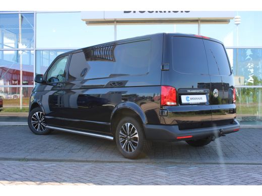 Volkswagen Transporter Comfortline | 110 pk | L2 | Trekhaak | Handgeschakeld | Navi | Cruise Control | Betonplex Laadvlo... ActivLease financial lease