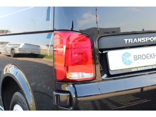 Volkswagen Transporter Comfortline | 110 pk | L2 | Trekhaak | Handgeschakeld | Navi | Cruise Control | Betonplex Laadvlo... ActivLease financial lease