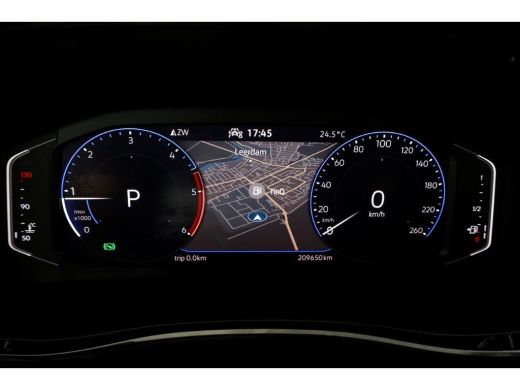 Volkswagen Transporter T6.1 2.0 TDI 150pk DSG-Automaat Lang D.C. Bulli ACC/LED/Camera 11-2020 ActivLease financial lease