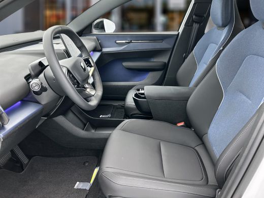 Volvo  EX30 Single Motor Extended Range Plus 69 kWh | Stoel/stuurverwarming | Harman Kardon | Adaptieve cruis... ActivLease financial lease