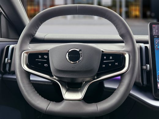 Volvo  EX30 Single Motor Extended Range Plus 69 kWh | Stoel/stuurverwarming | Harman Kardon | Adaptieve cruis... ActivLease financial lease
