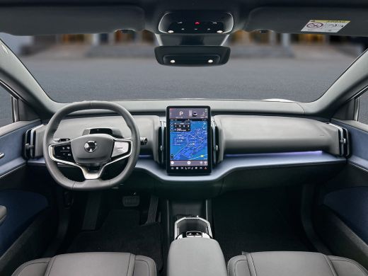 Volvo  EX30 Single Motor Extended Range Plus 69 kWh | stoel/stuurverwarming | Harman Kardon | Parkeercamera |... ActivLease financial lease