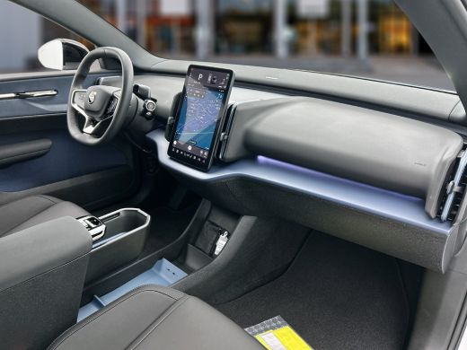 Volvo  EX30 Single Motor Extended Range Plus 69 kWh | stoel/stuurverwarming | Harman Kardon | Parkeercamera |... ActivLease financial lease