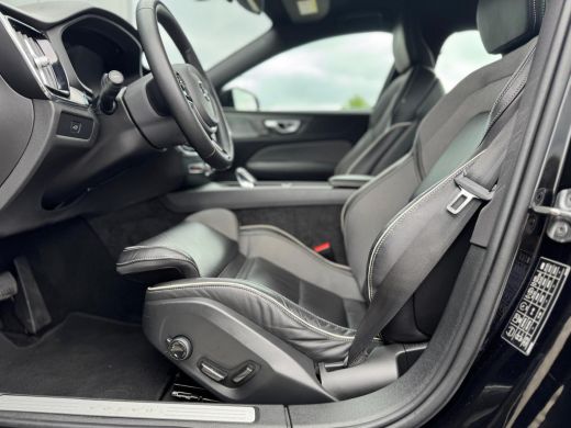 Volvo  S60 2.0 B3 Plus Dark | Harman/Kardon | Sportstoelen | Camera | 19 Inch | BLIS | Adaptive Cruise | Sto... ActivLease financial lease