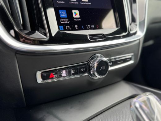 Volvo  S60 2.0 B3 Plus Dark | Harman/Kardon | Sportstoelen | Camera | 19 Inch | BLIS | Adaptive Cruise | Sto... ActivLease financial lease