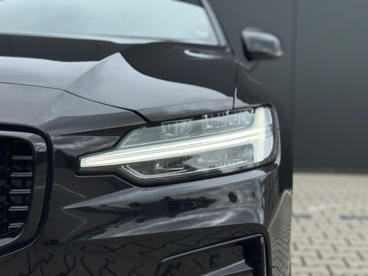 Volvo  S60 2.0 B3 Plus Dark | Harman/Kardon | Sportstoelen | Camera | 19 Inch | BLIS | Adaptive Cruise | Sto... ActivLease financial lease