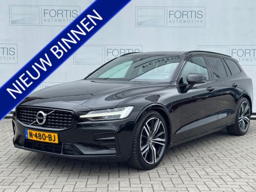 Volvo V60 2.0 B3 R-Design NL AUTO | CAMERA | PANO | Volvo V60 2.0 B3 R-Design NL AUTO | CAMERA | PANO |