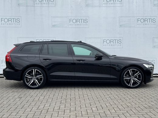 Volvo  V60 2.0 B3 R-Design NL AUTO | CAMERA | PANO | ActivLease financial lease