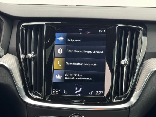 Volvo  V60 2.0 B3 R-Design NL AUTO | CAMERA | PANO | ActivLease financial lease