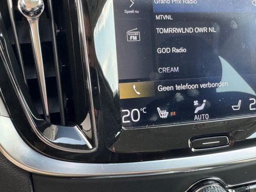 Volvo  V60 2.0 T4 Inscription NL AUTO | LEDER | ACC | CARPLAY | STOELVERW | ActivLease financial lease